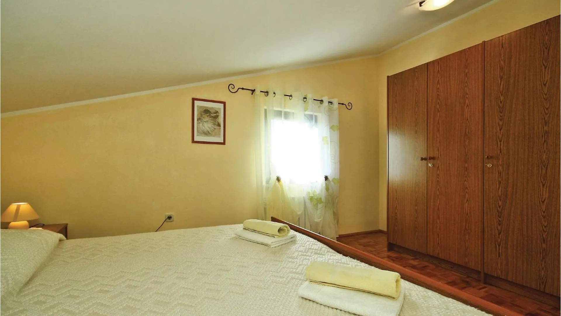 3 Bedroom Gorgeous Apartment In Poreč Kroatien