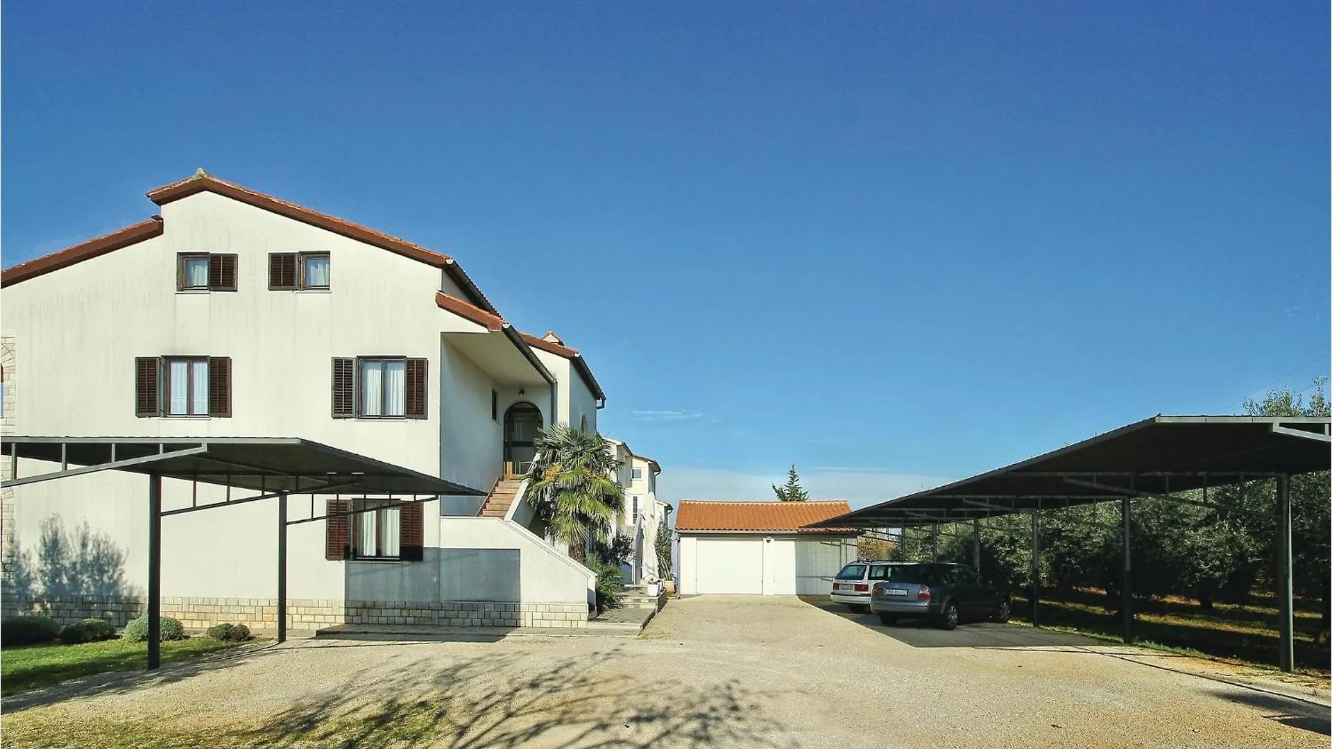 3 Bedroom Gorgeous Apartment In Poreč Chorwacja